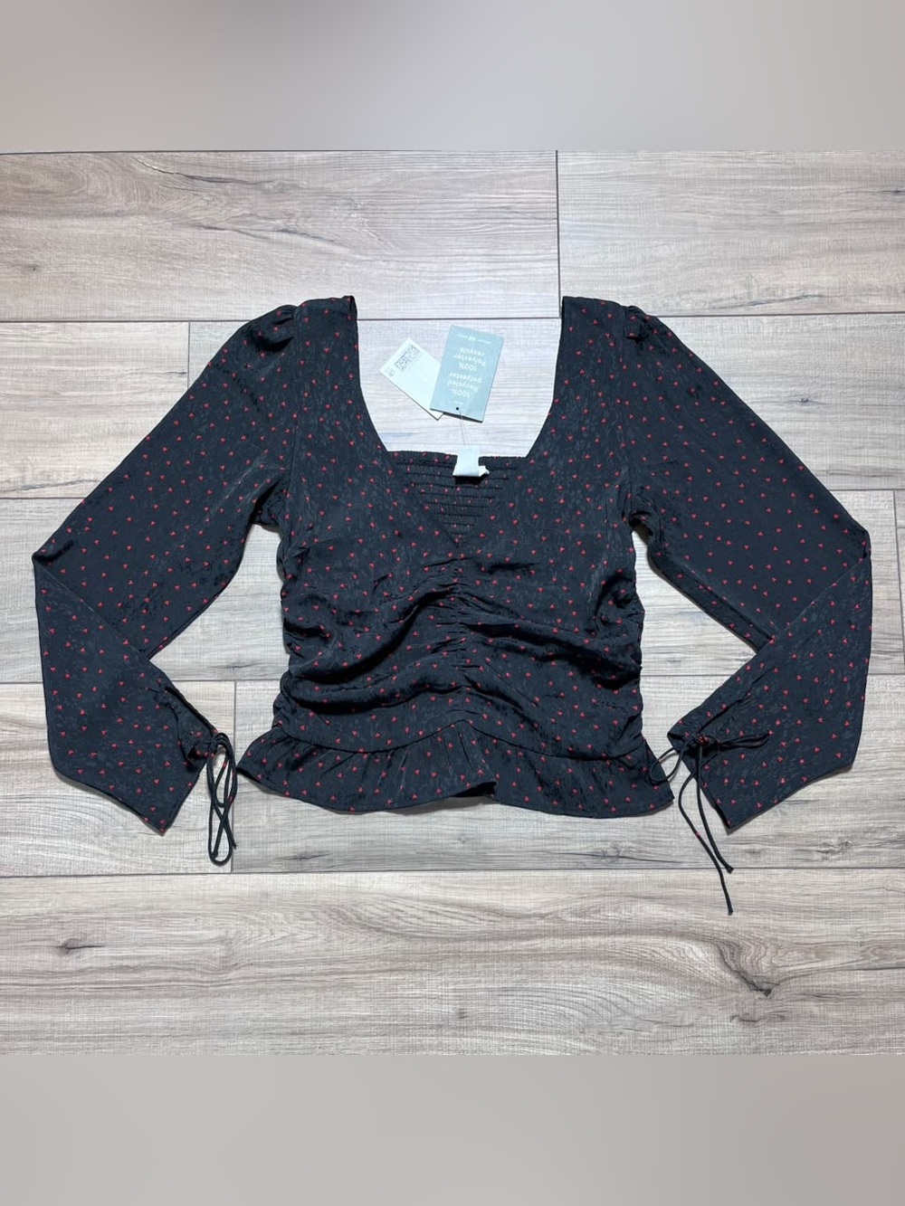 H&M Womens Long Sleeve Smocked Back Ruched Top Heart Print S Black